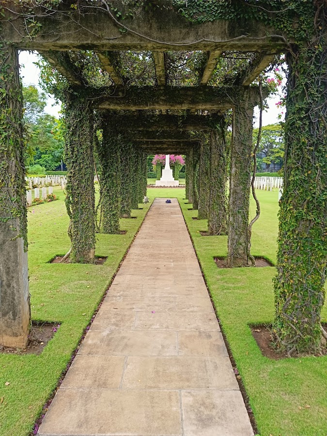 Madras War Cemetery - Photo 3