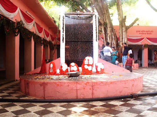 Pandupol Hanuman Temple - Photo 3