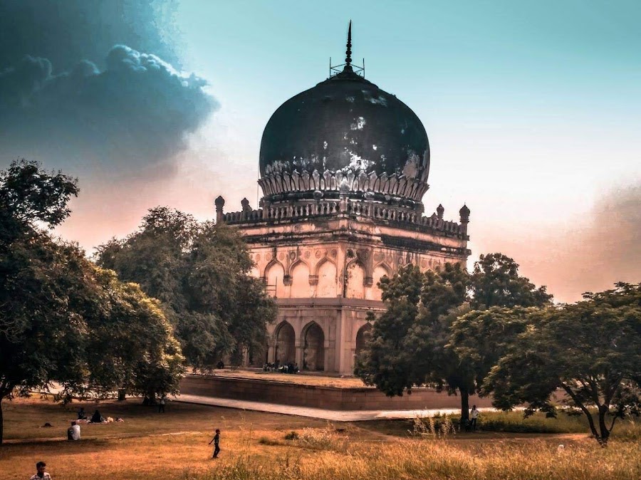 Qutb Shahi Tombs - Photo 3