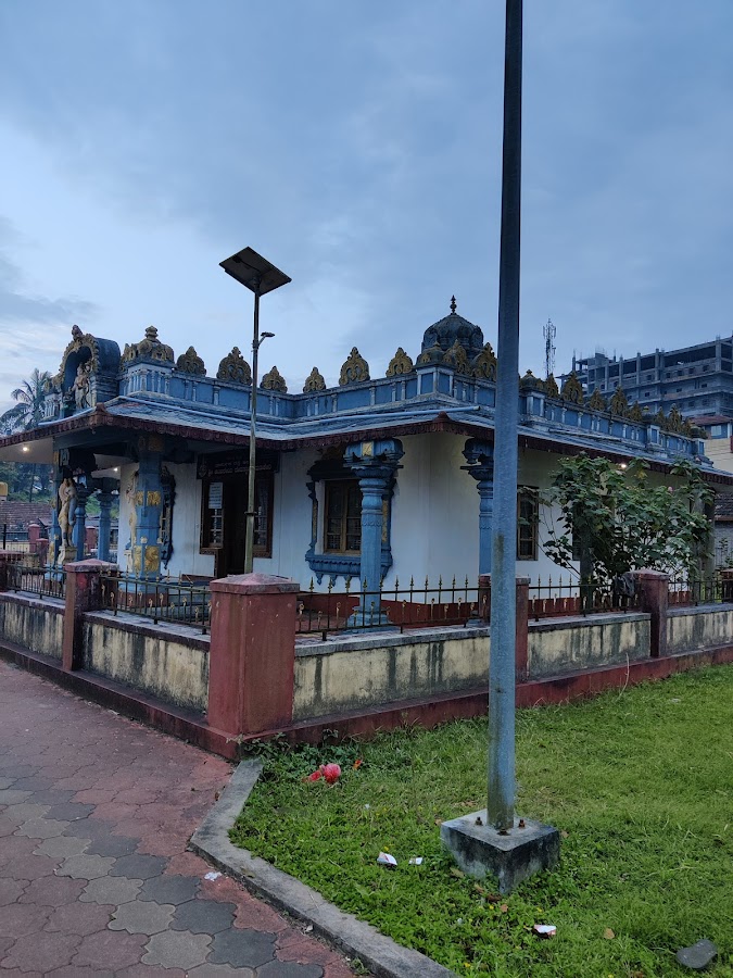 Shri Omkareshwara Temple - Photo 4