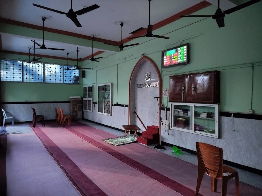 Mukaram Pura Dargah - Photo 2