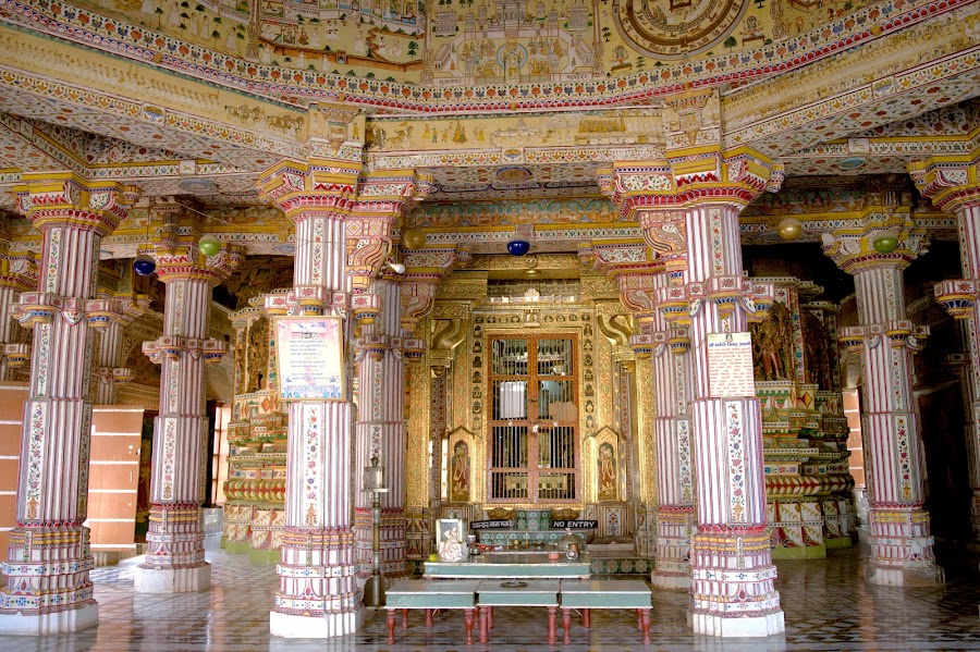 Seth Bhandashah Jain Temple - Photo 2