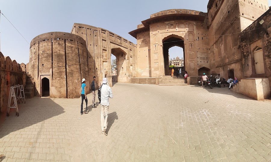Orchha - Photo 2