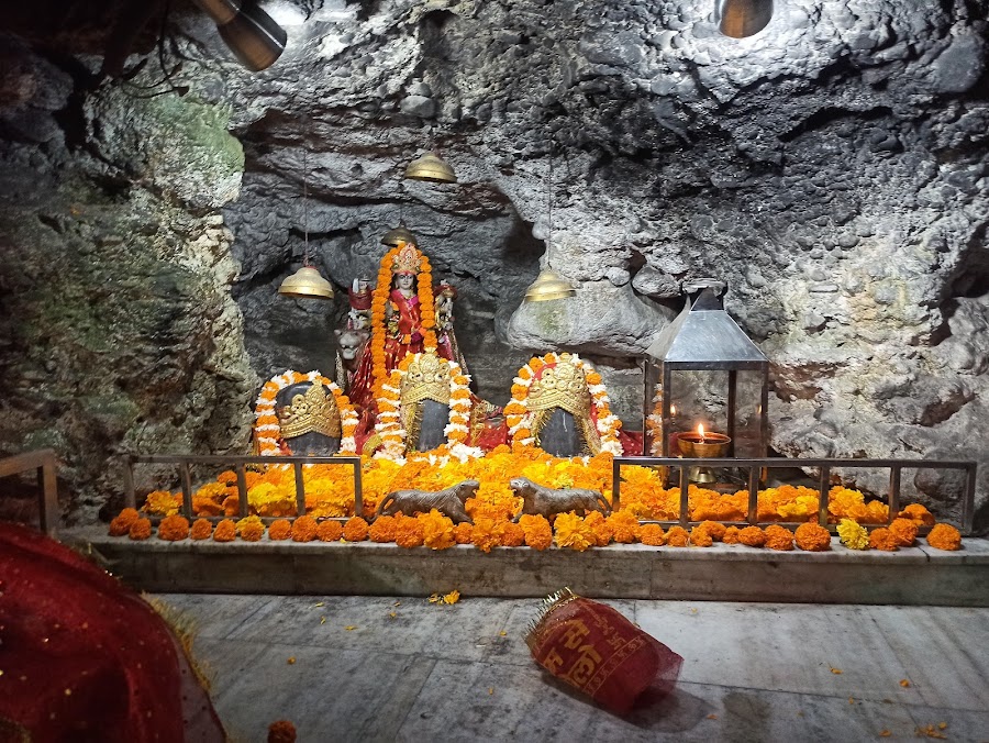Tapkeshwar Mahadev Mandir - Photo 4