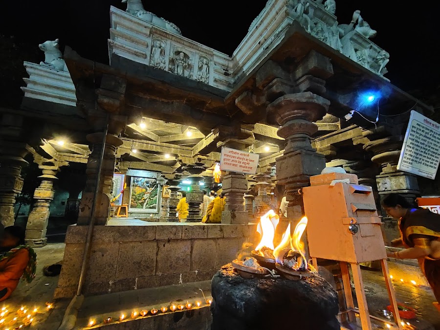 Ancient Chalukya Shri Kapilsiddha Mallikarjun Temple - Photo 4