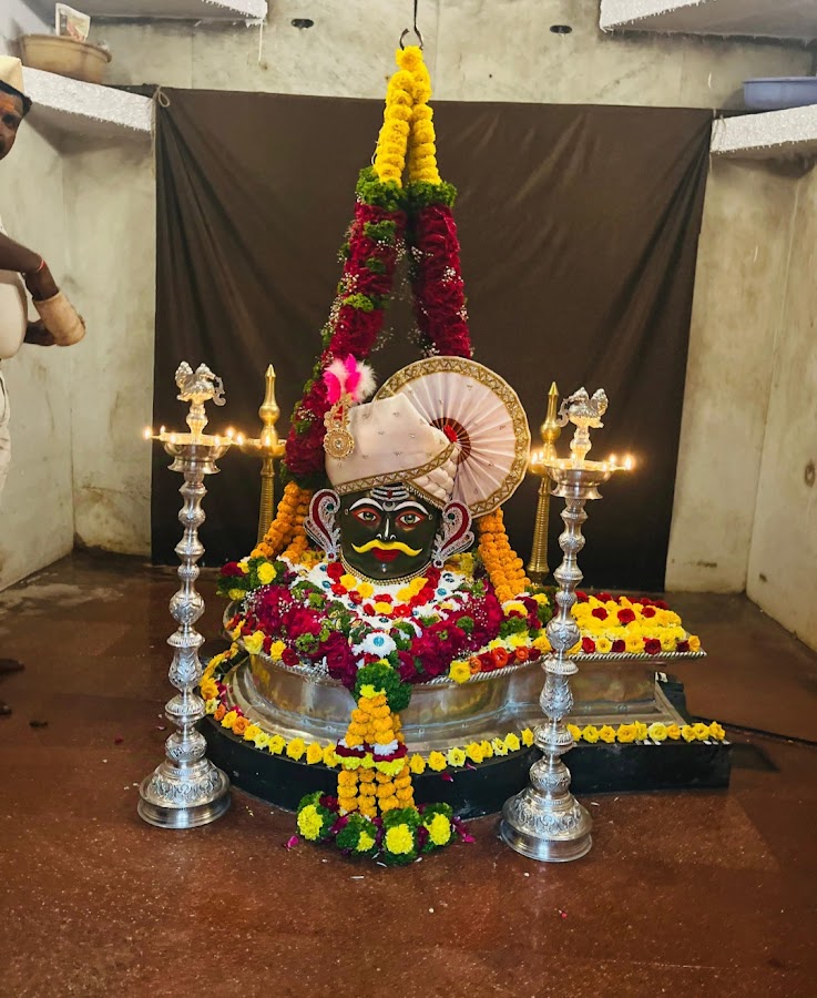 Ancient Chalukya Shri Kapilsiddha Mallikarjun Temple - Photo 3