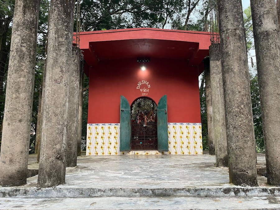 Shri Bhubaneshwari Mandir - Photo 4