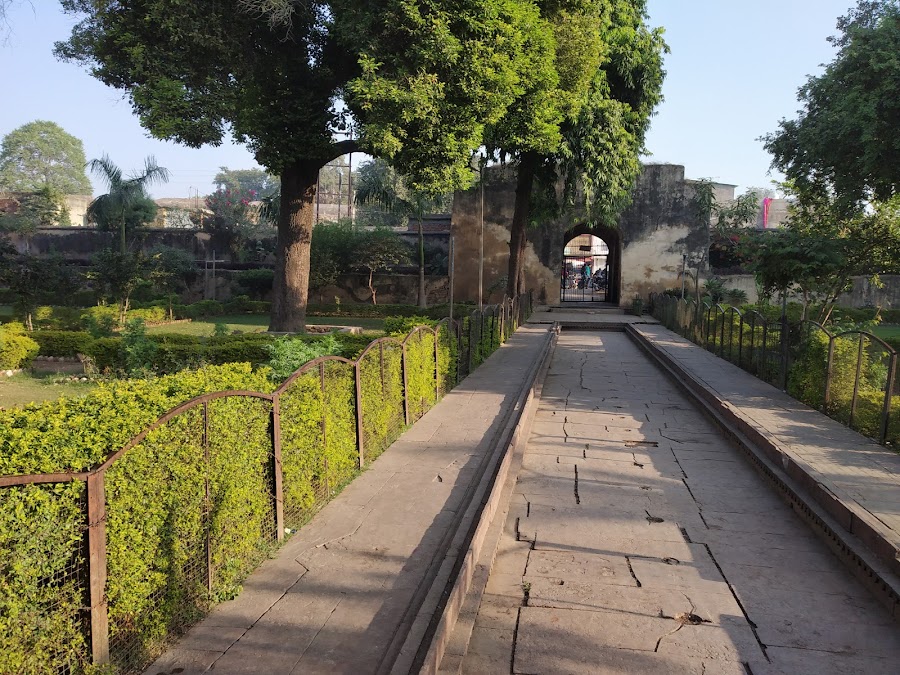 Hardaul Ki Baithak - Photo 4