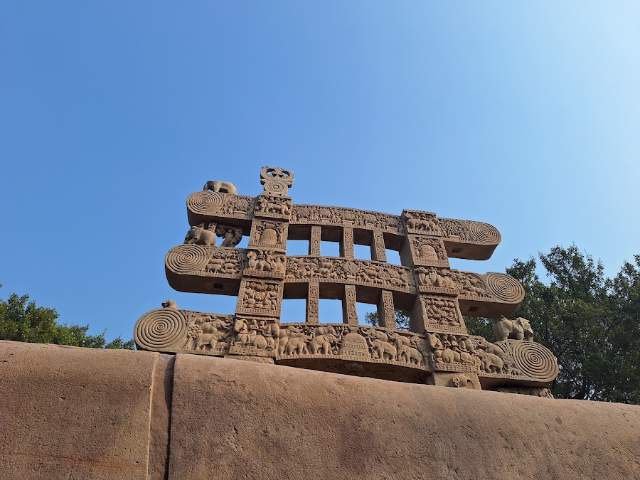 Sanchi Stupa - Photo 2