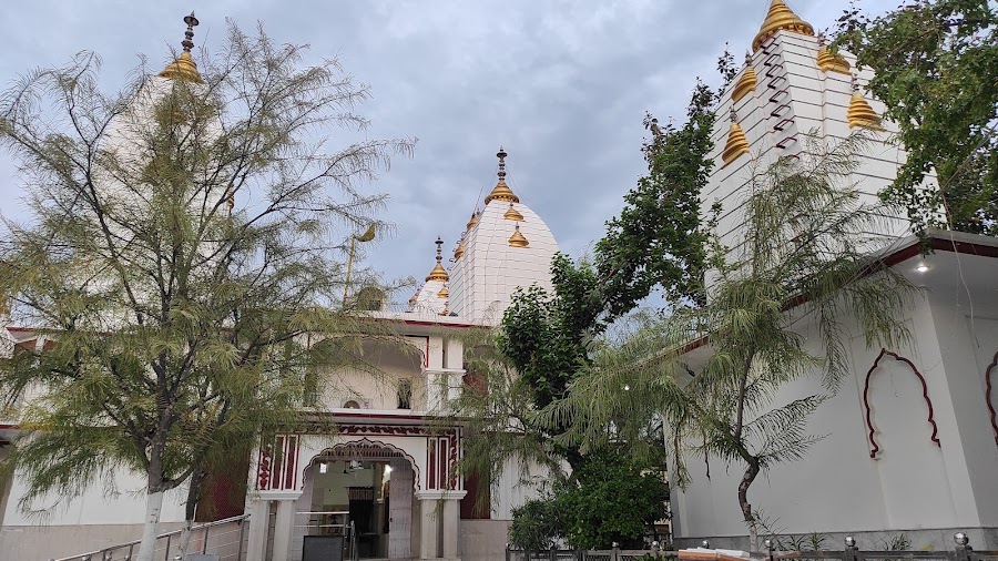 Tulsi Mandir - Photo 3