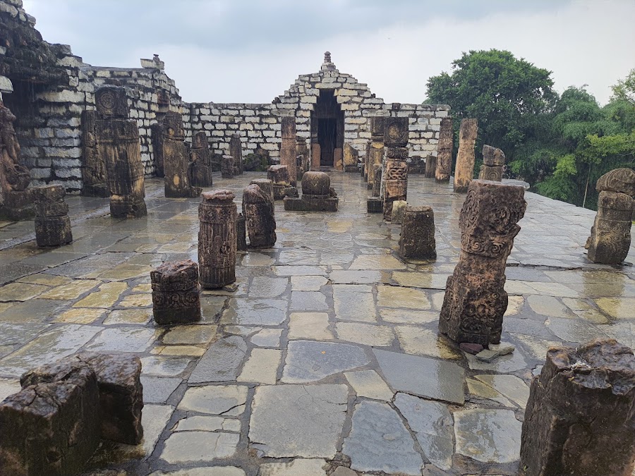 Surang Tila - Photo 2