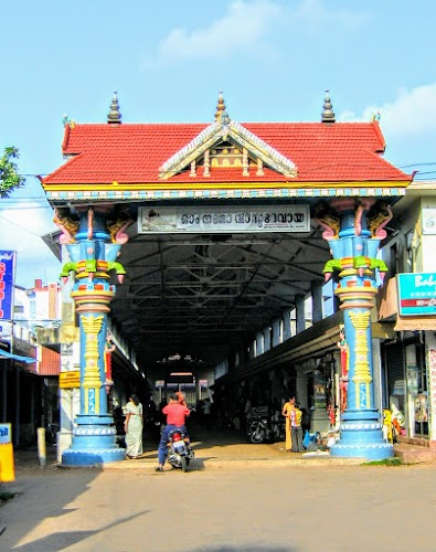 Ambalappuzha Sri Krishna Temple - Photo 2