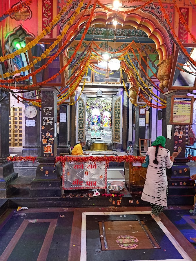 Gopal Mandir - Photo 3