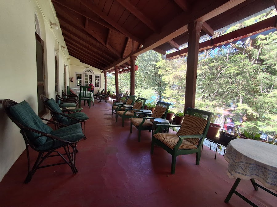Gurney House - Photo 4