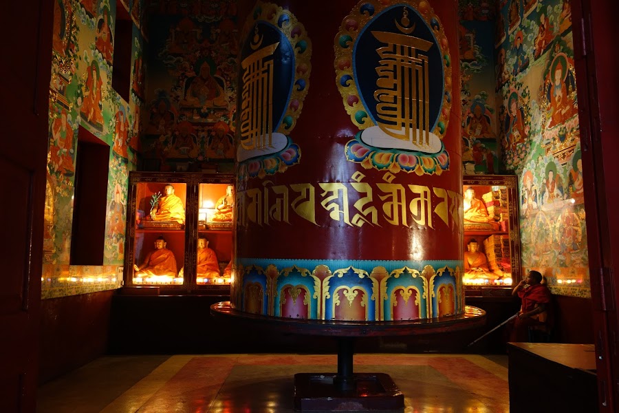 Chinese Temple & Monastery - Photo 4