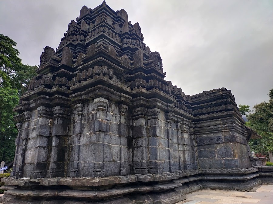Tambdi Surla Mahadev Temple - Photo 3