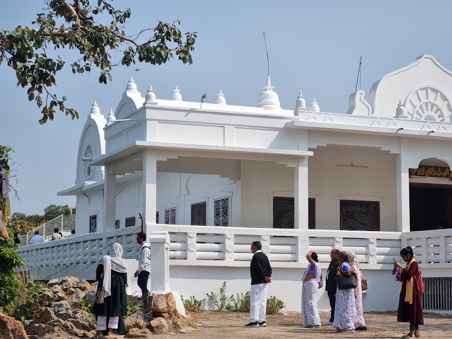 Vishwa Shanti Stupa - Photo 3