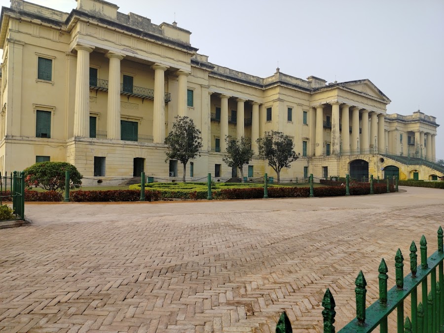 Hazarduari Palace - Photo 7