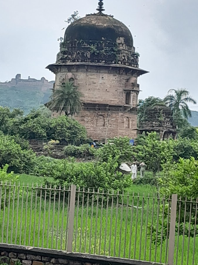 Shahzadi Ka Roza - Photo 3