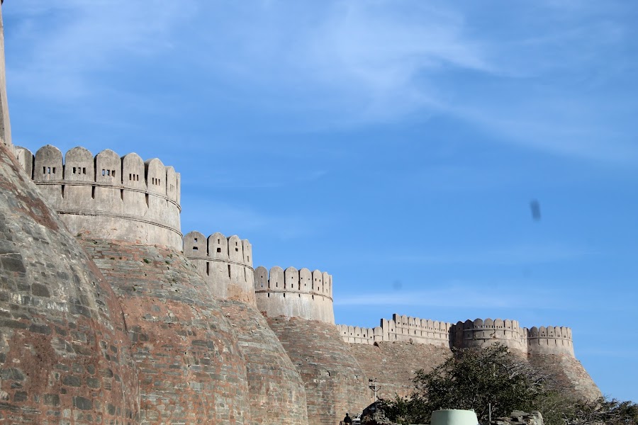 Kumbhalgarh Fort - Photo 2