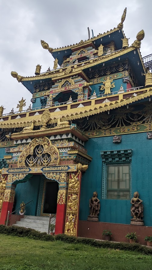 Guru Rinpoche Statue - Photo 3