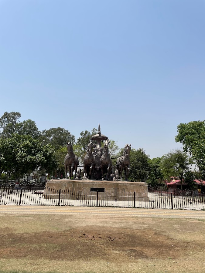 Brahma Sarovar - Photo 4