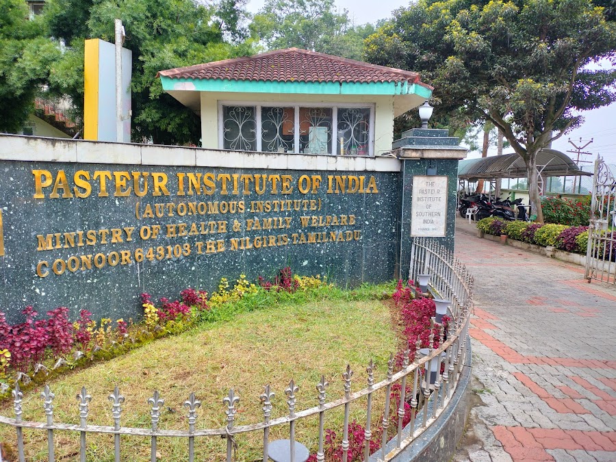 Pasteur Institute - Photo 2