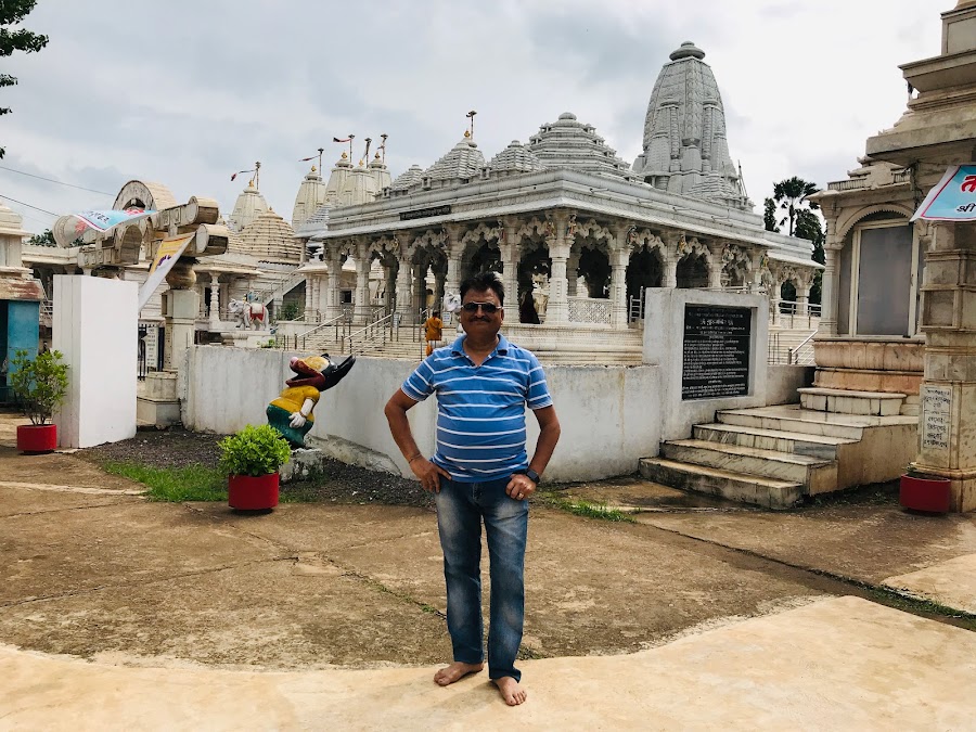 Shri Uwasaggaharam Parshwa Teerth - Photo 2