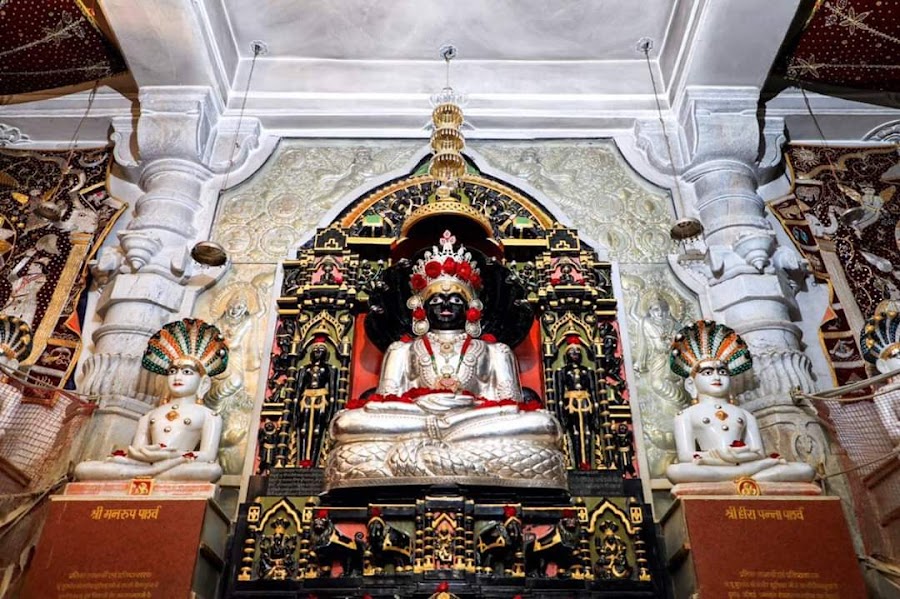 Shri Uwasaggaharam Parshwa Teerth - Photo 3
