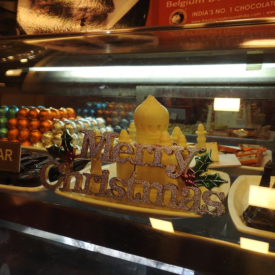 Nakki Lake Market - Photo 4