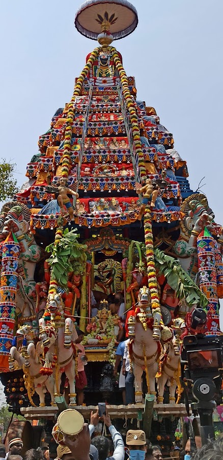 Kapaleeshwarar Temple - Photo 2