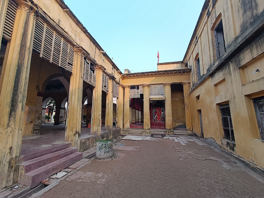 Nashipur Palace - Photo 6