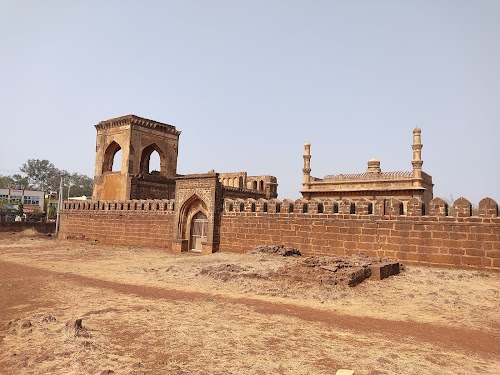 Baridi Tombs - Photo 2