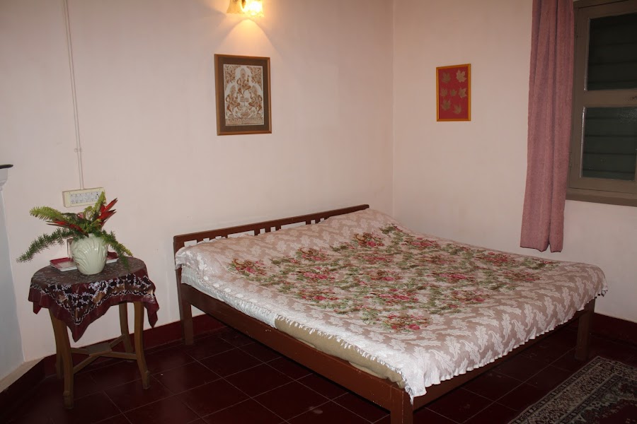Norton Bungalow - Photo 2