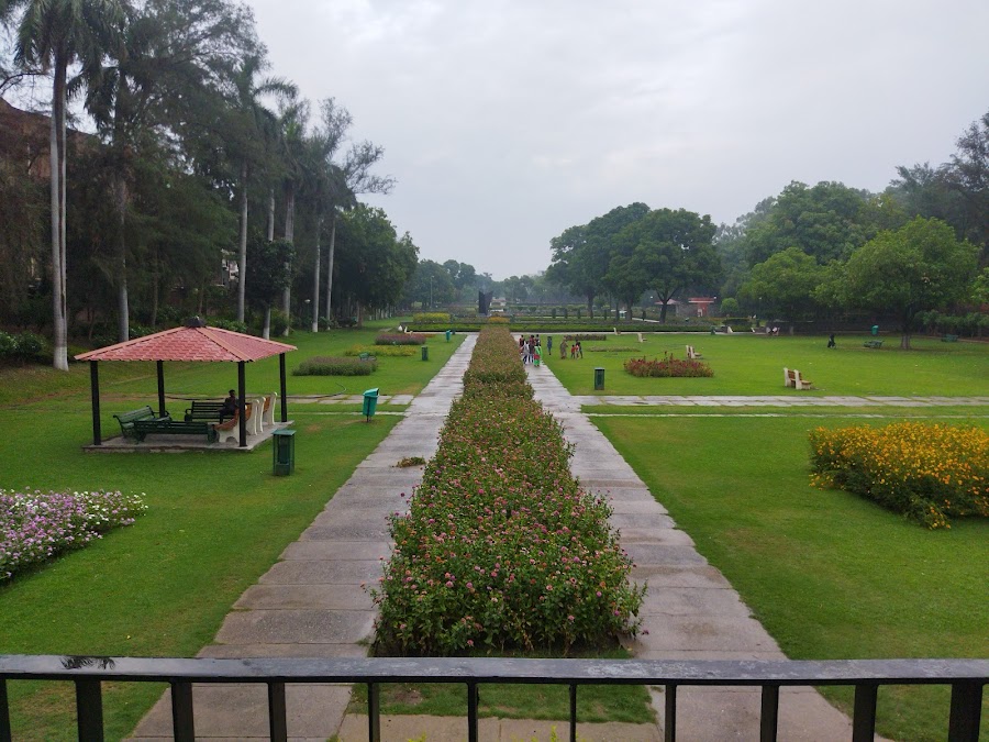 Terraced Garden - Photo 2