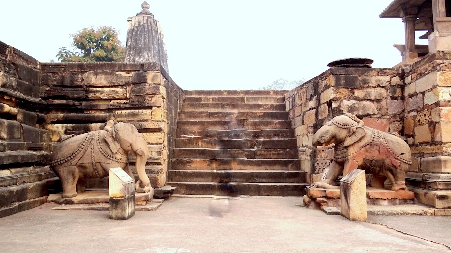 Nandi Temple - Photo 4