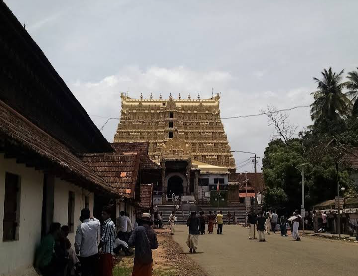 Sri Padmanabhaswamy Temple - Photo 2