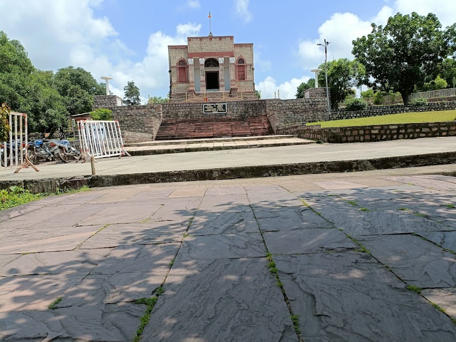 Gupta Temple - Photo 4