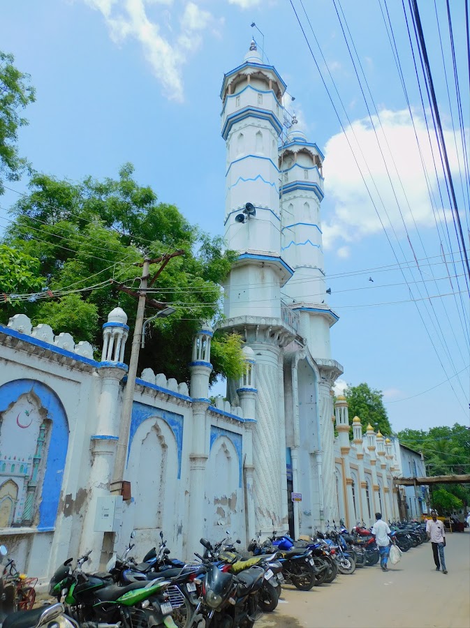 Kazimar Big Mosque - Photo 4