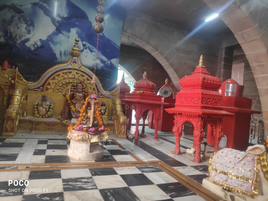 Achal Nath Shivalaya Temple - Photo 3