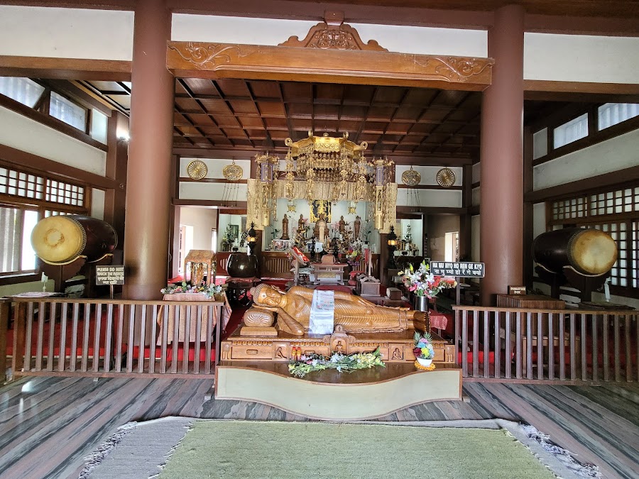 Japanese Temple - Photo 2
