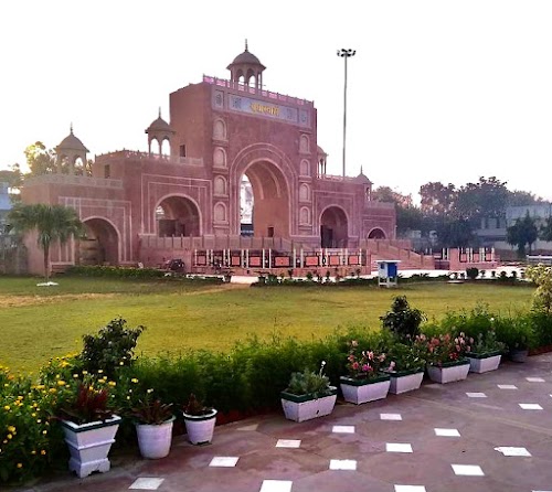 Soami Bagh Samadh - Photo 3