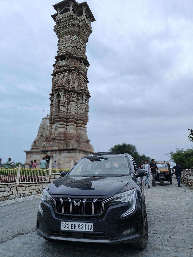 Kirti Stambh (Tower of Fame) - Photo 3