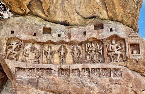 Sri Bhootanaatha Gudi - Photo 4