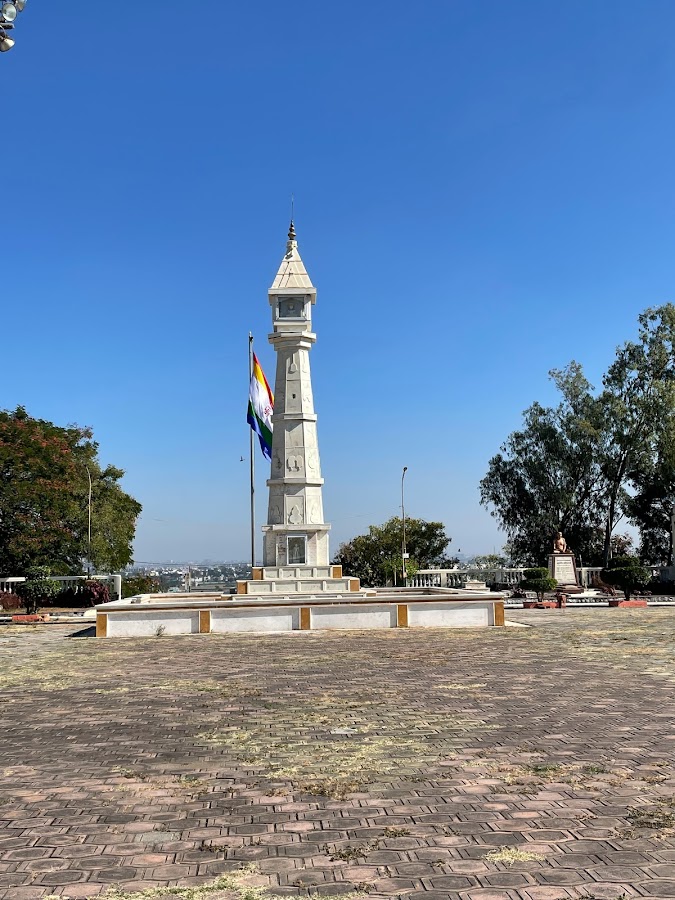Gommat Giri - Photo 3