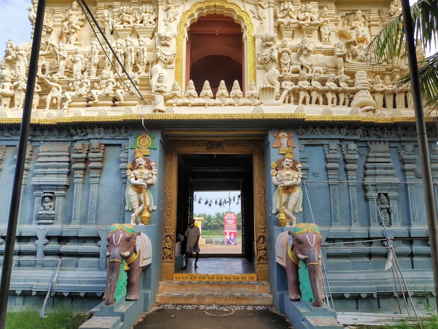 Sri Bhavanarayana Swamy Temple - Photo 4