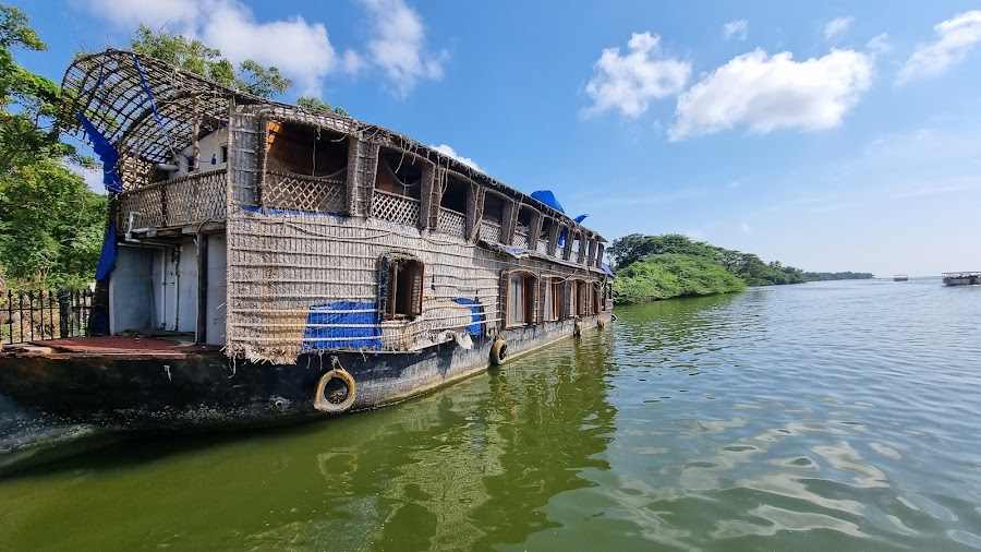 Chunnambar Boat House - Photo 4