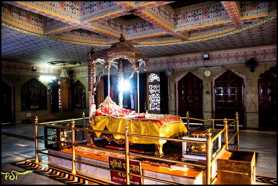 Shaktipeeth Shri Jwalamukhi Temple - Photo 4