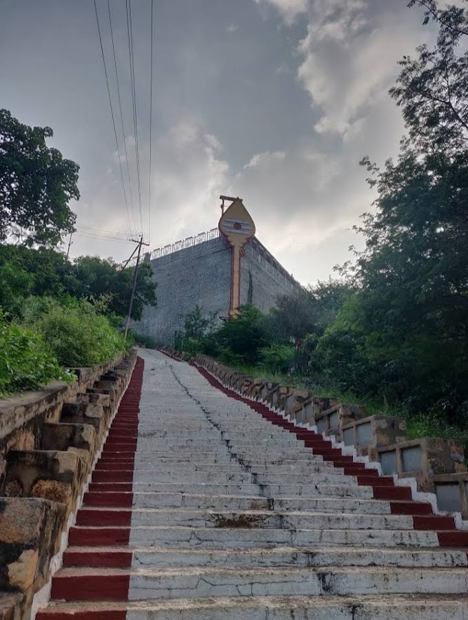 Chennimalai Murugan Temple - Photo 3