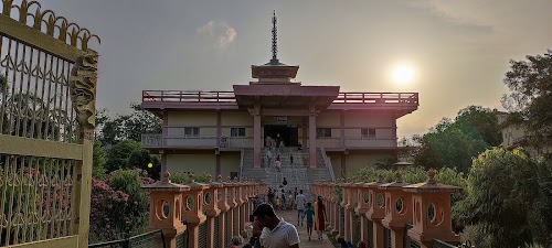Bodh Gaya - Photo 5